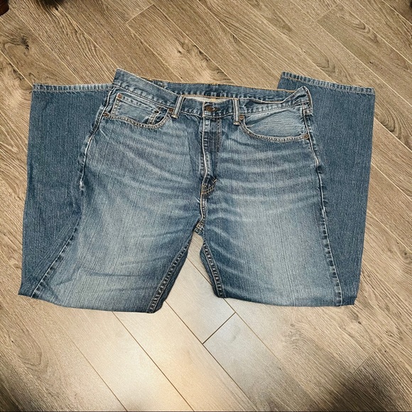 Men 505 Levi’s Jean. - Picture 3 of 7